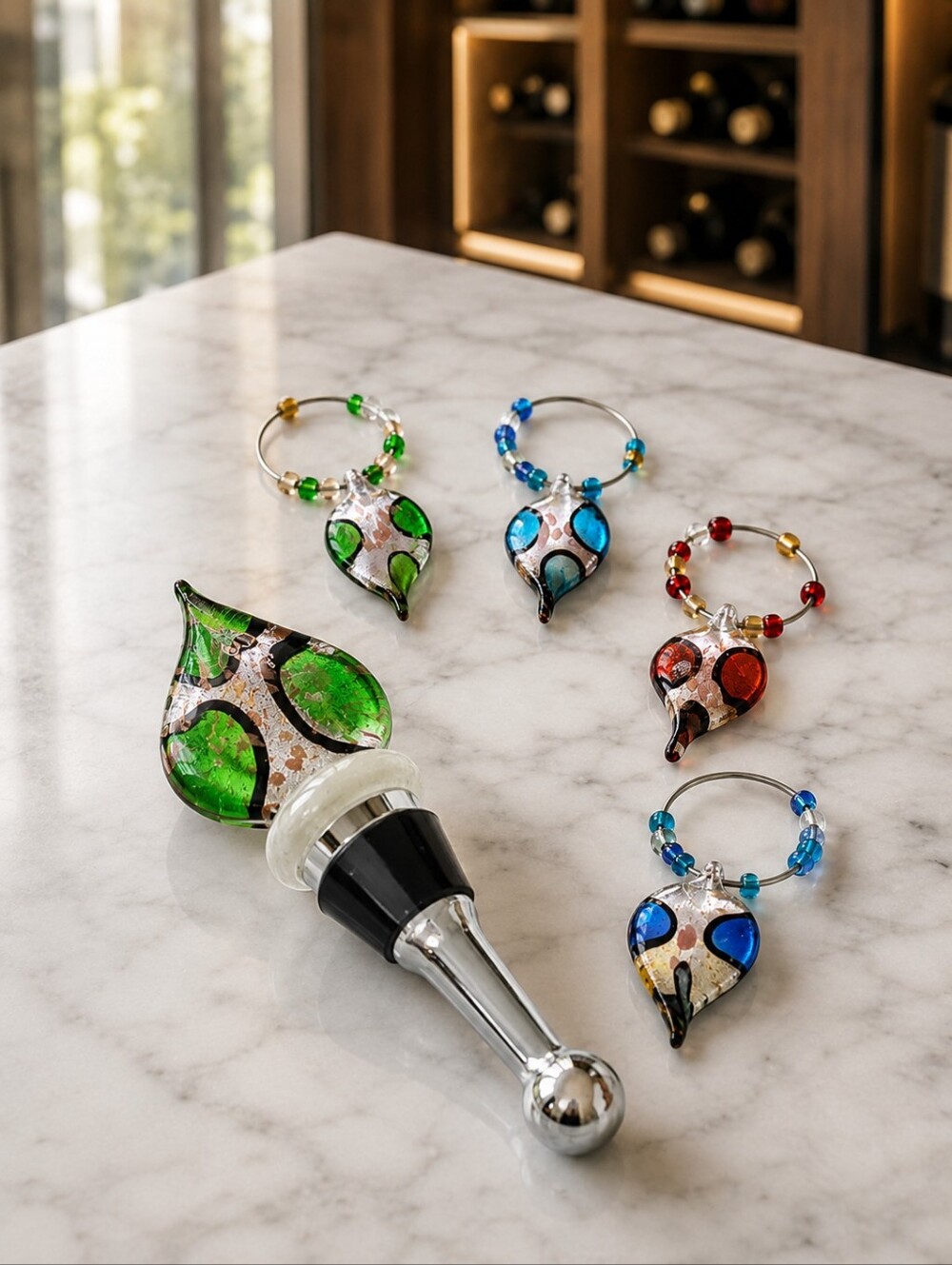 Venezia Studio Murano Style Art Glass Wine Stopper & 4 Charms Boxed
